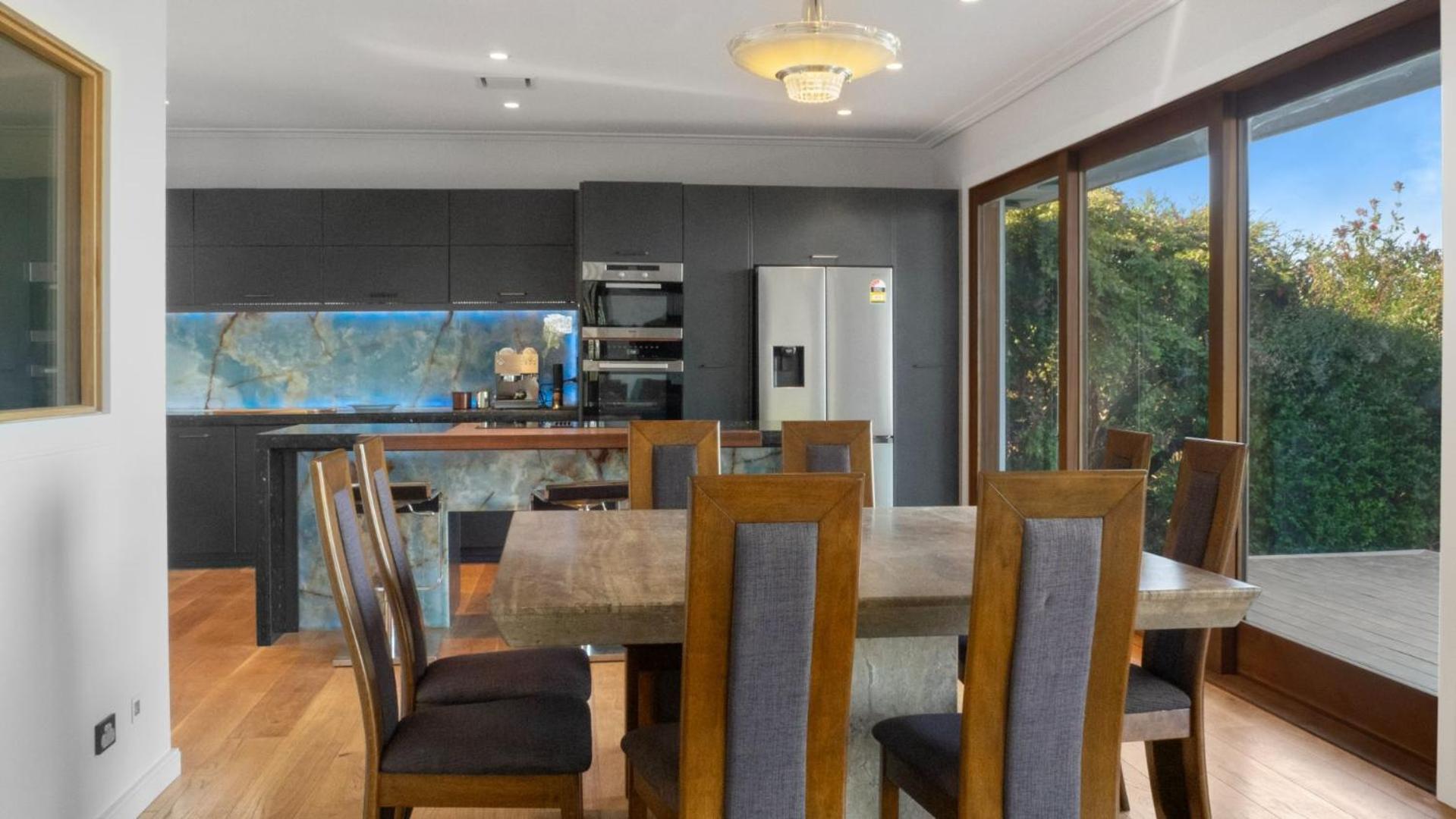 Sunset Haven In Nelson Villa Exterior photo